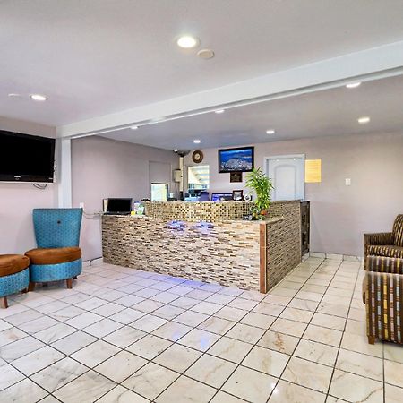 Econo Lodge Austin South מראה חיצוני תמונה