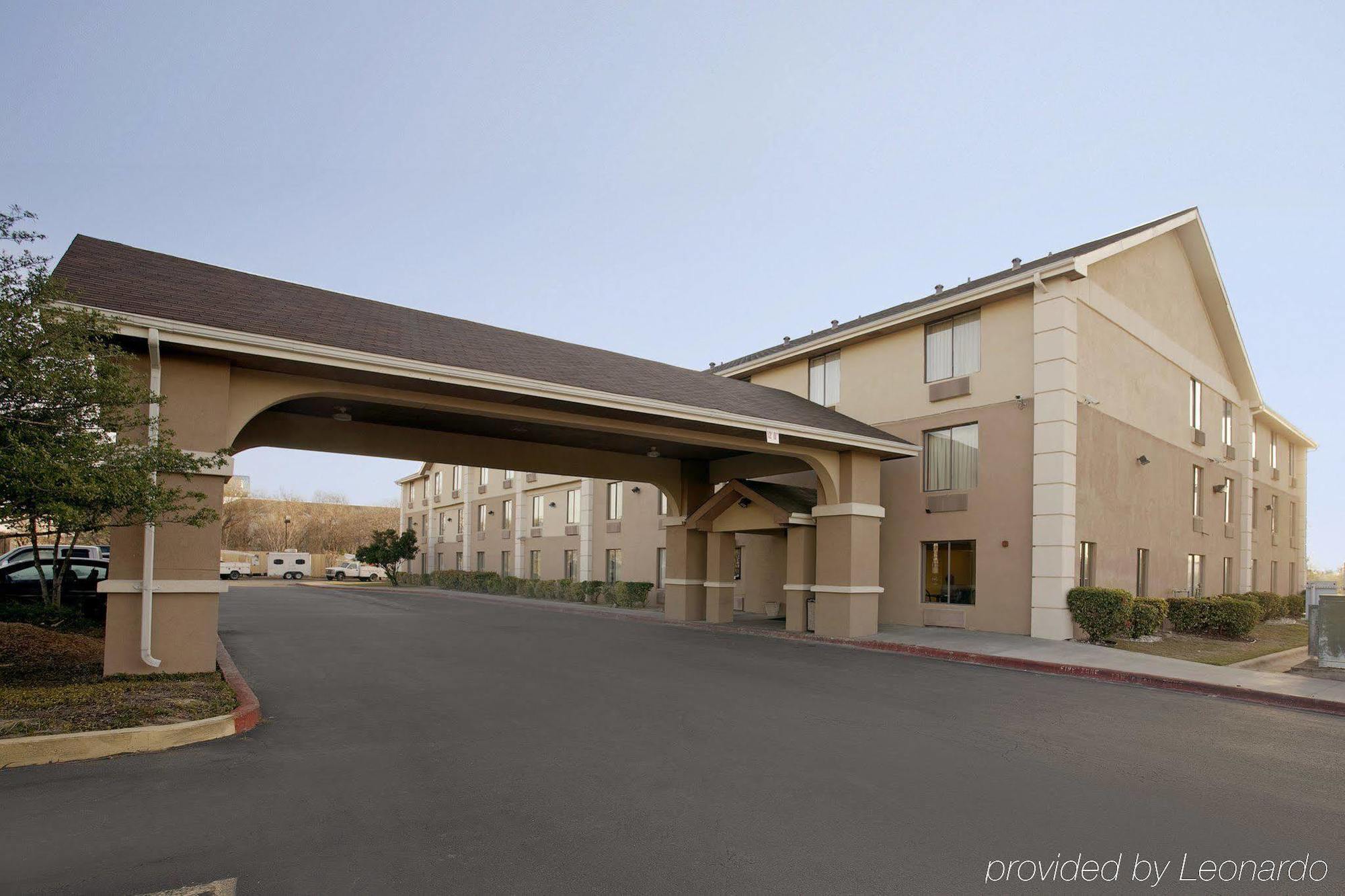 Econo Lodge Austin South מראה חיצוני תמונה